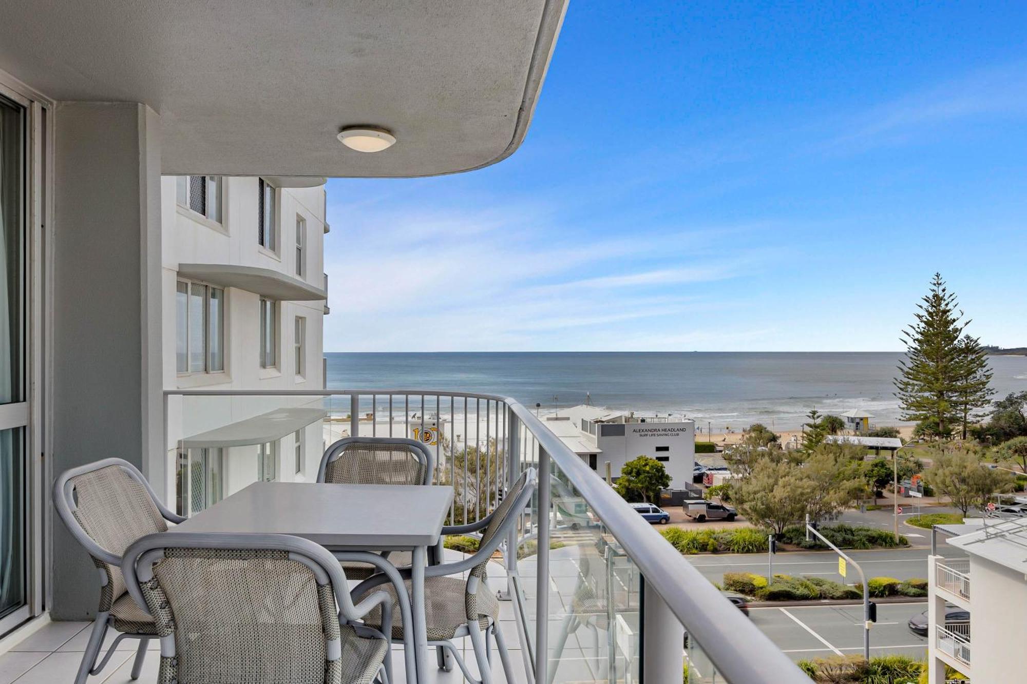 Aparthotel Mandolin Beachfront Alexandra Headland