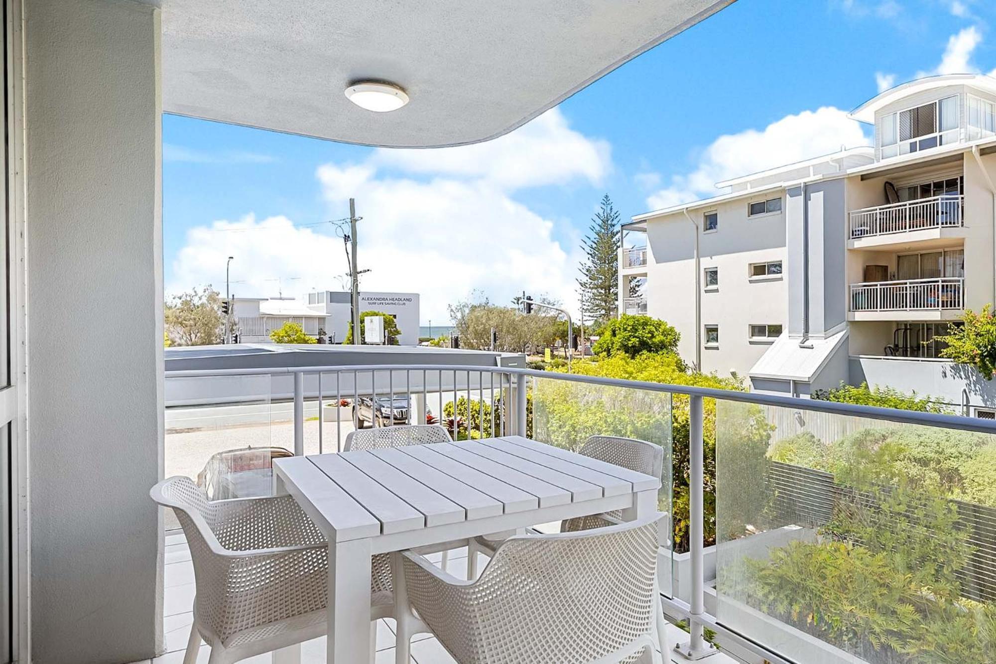 Mandolin Beachfront 4*