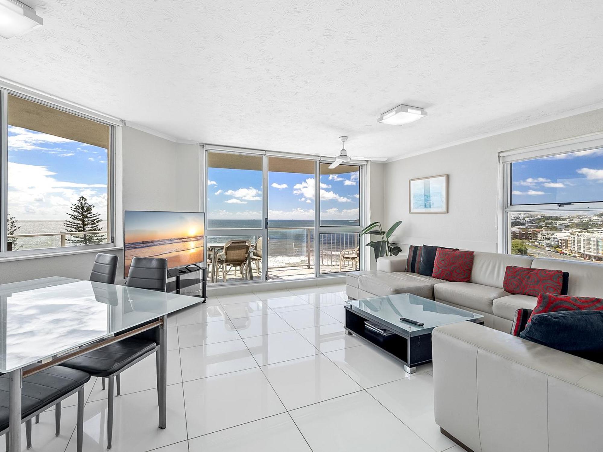 Mandolin Beachfront